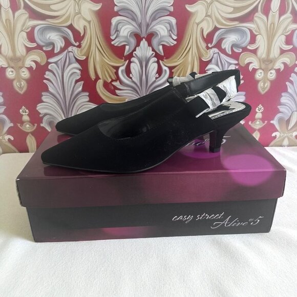 EASY STREET Black Lamy Fabric Slingback Bow Kitten Heels Size 8 NEW NIB - Picture 1 of 9